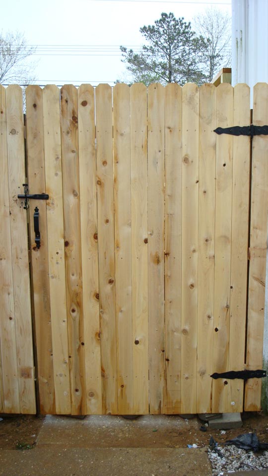 wood fence company chesapeake va